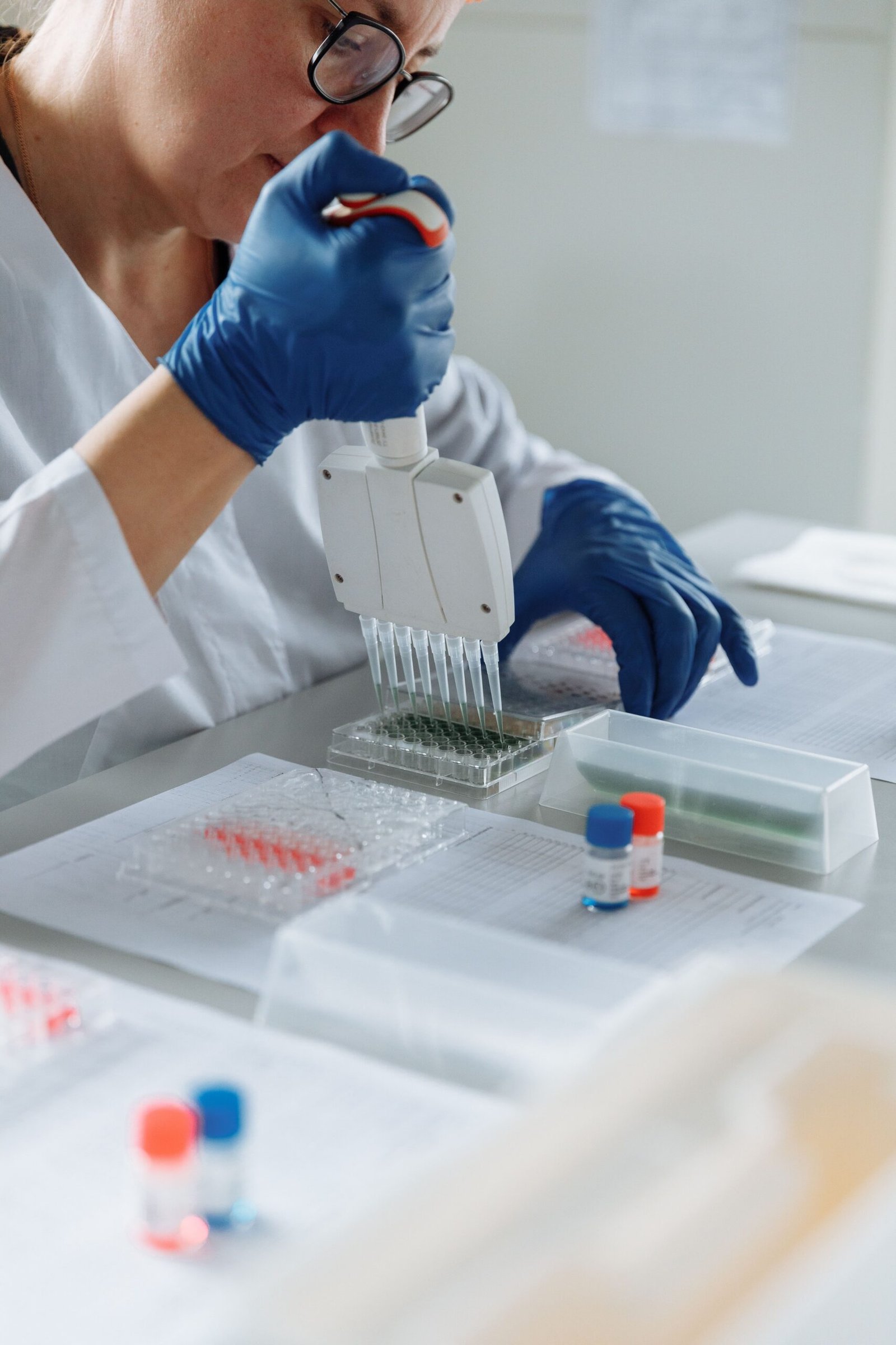 Illustrative pharmaceutical industry imagery